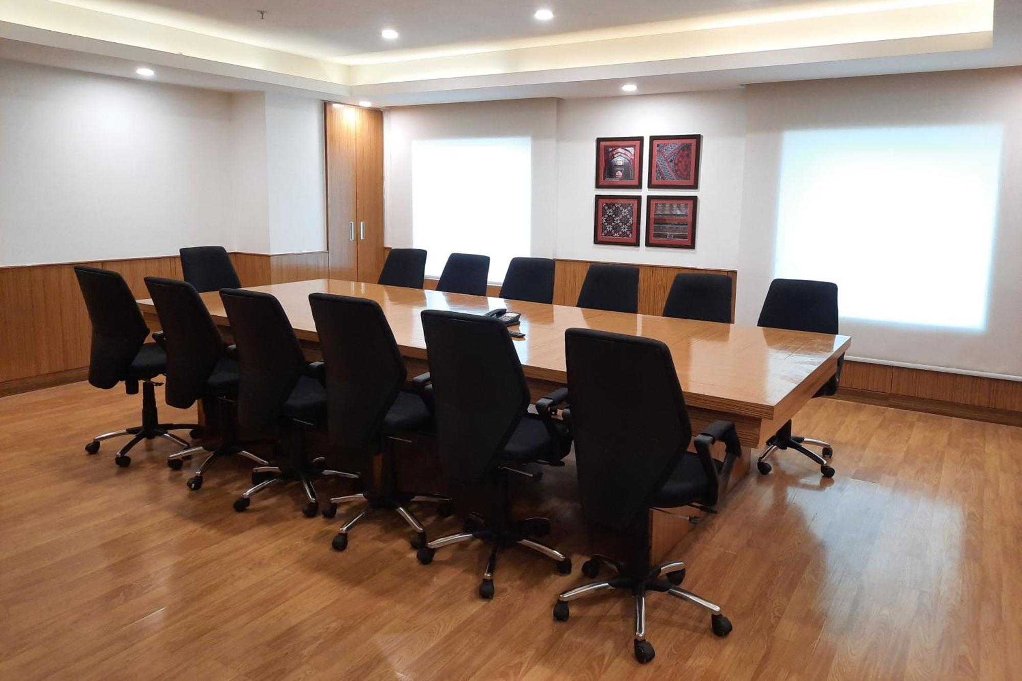 Four Points By Sheraton Vadodara Esterno foto